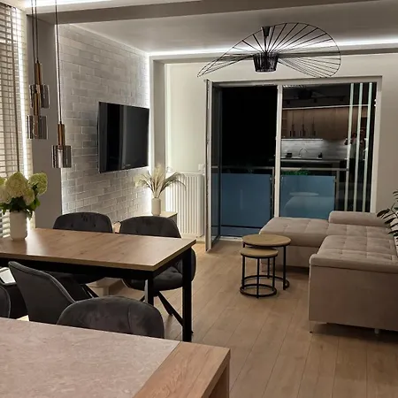 Meva Baltic Rentals- Beige Apartman *