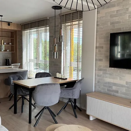 Meva Baltic Rentals- Beige Apartman *