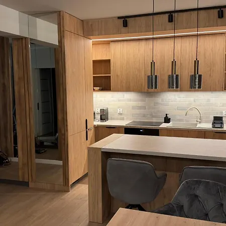 Meva Baltic Rentals- Beige Apartman