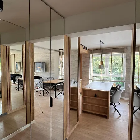 Meva Baltic Rentals- Beige Apartman